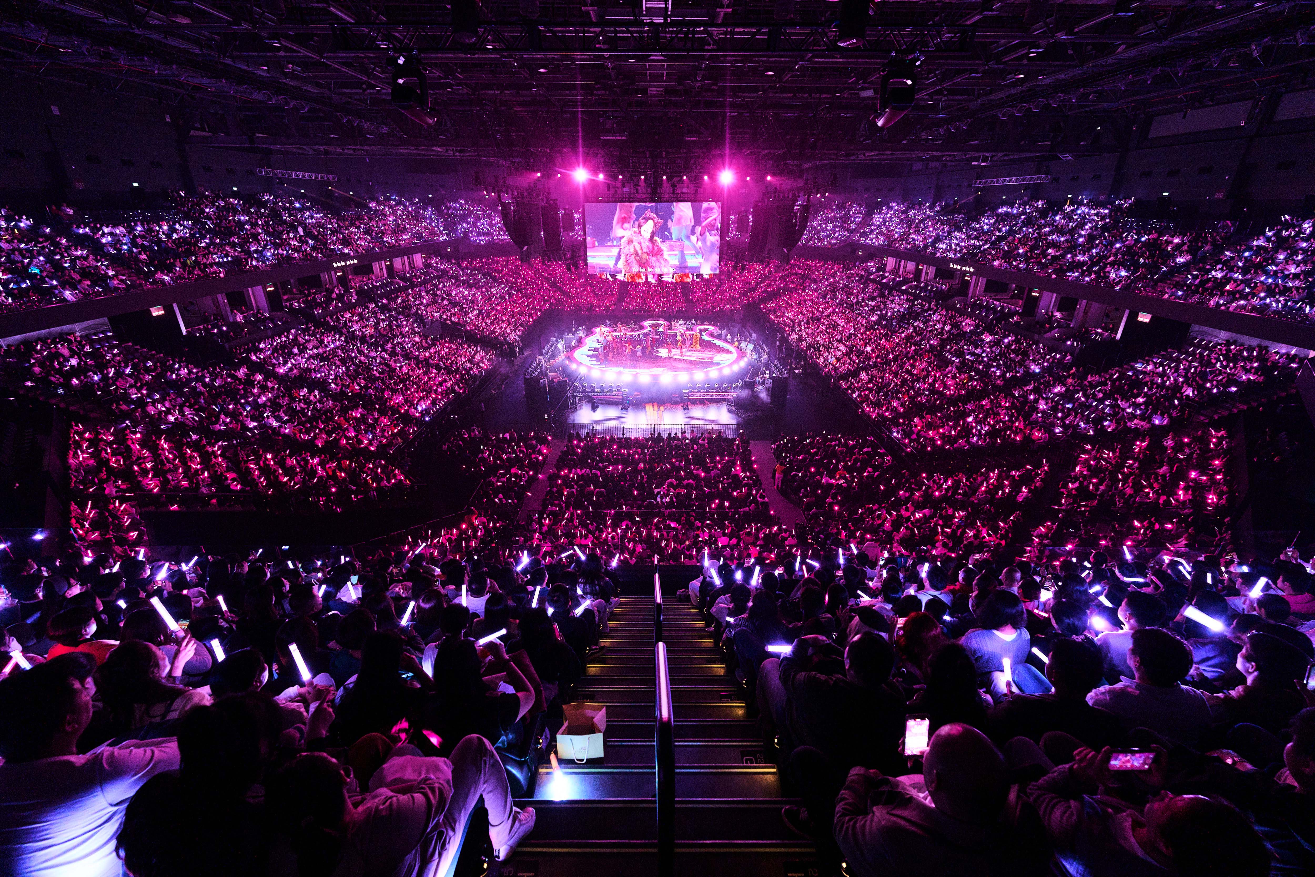 澳門優惠 張碧晨「愛的史詩」2025交響限定演唱會香港站 5